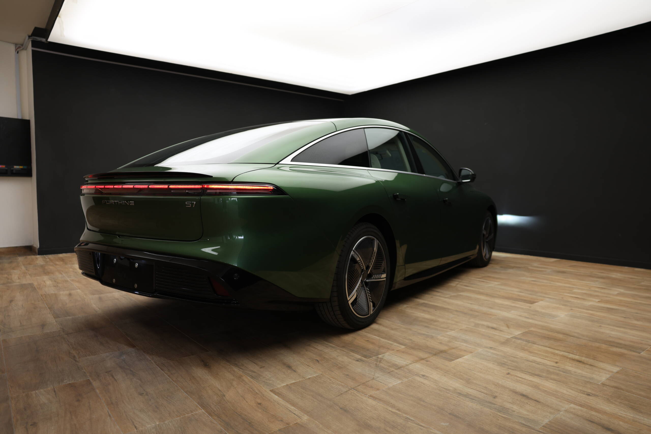 Forthing S7 E7 - Image 4